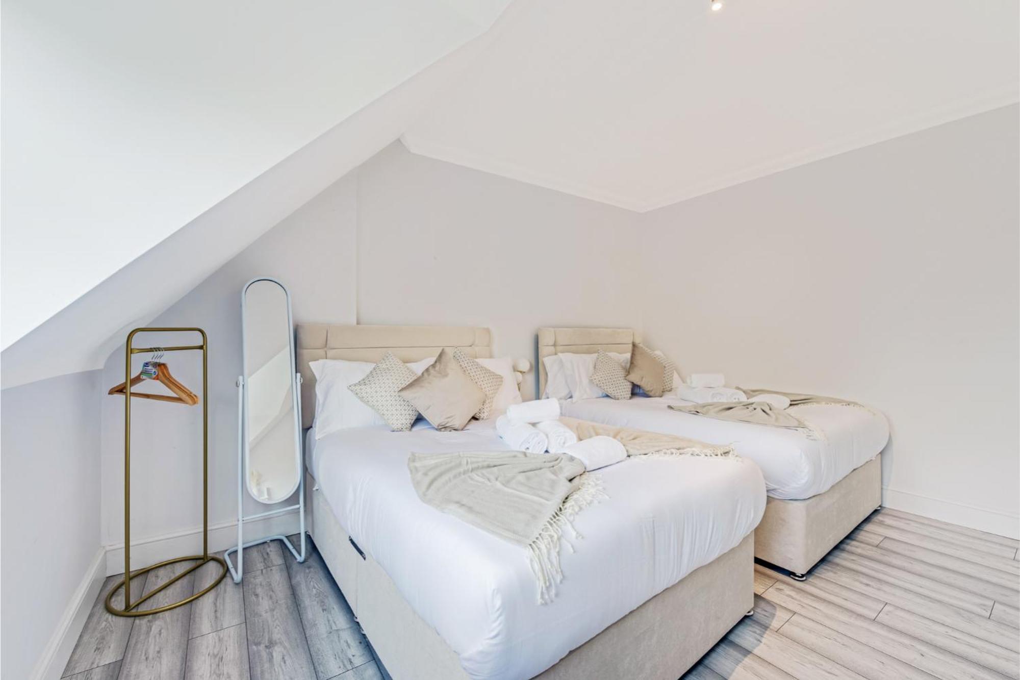 Sweet And Lovely 2Br With Free Parking Londres Exterior foto