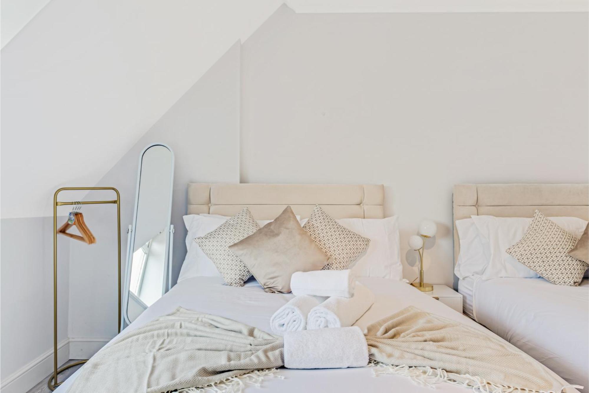 Sweet And Lovely 2Br With Free Parking Londres Exterior foto