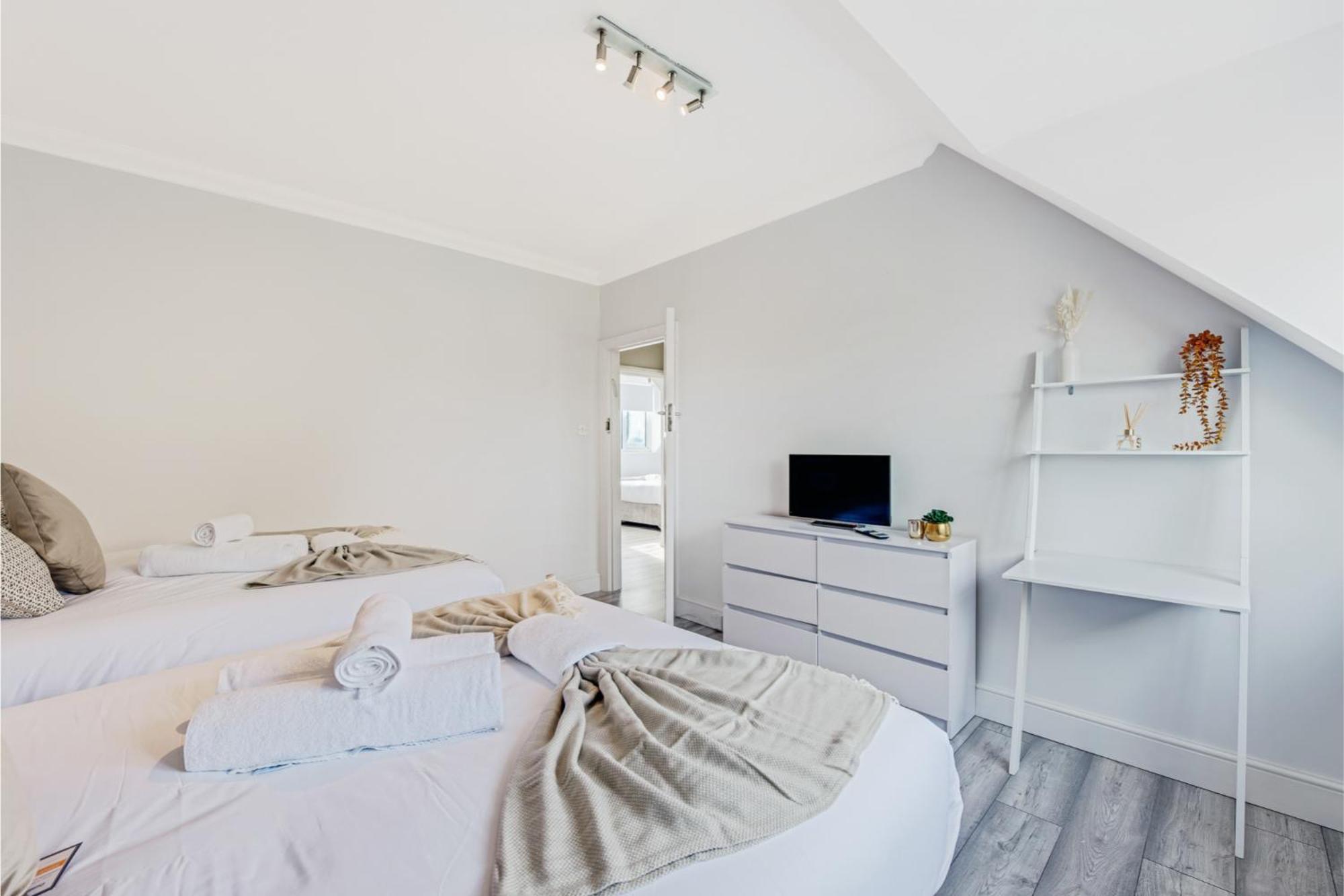 Sweet And Lovely 2Br With Free Parking Londres Exterior foto